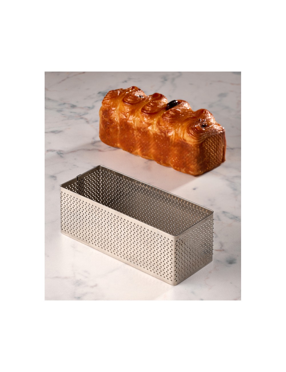 RECTANGULAR MICROPERFORATED SHAPE FOR VIENNOISERIE 120*50*45h